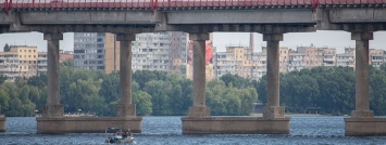В Днепре 70-летний мужчина спрыгнул с Нового моста