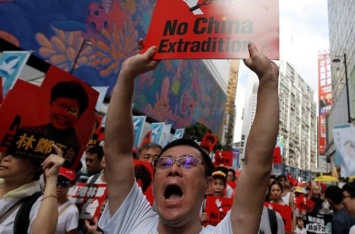 Гонконг может потерять статус третьего финансового центра мира из-за закона об экстрадиции - эксперт