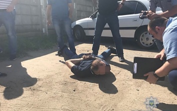 В Николаеве правоохранитель организовал преступную банду «домушников»