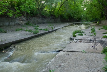 На реке Лыбедь восстановят русло и реконструируют гидротехнические сооружения