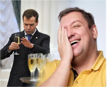 Опять запой? Медведев рассмешил интернет «пьяными» постами: «Vk mho cucumber»