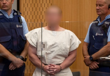 Напавший на мечети в Новой Зеландии не признал вину