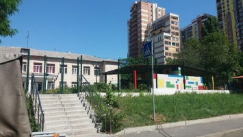 На Лукьяновке повышена безопасность движения возле детского сада
