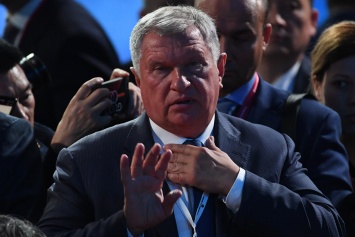 "Роснефть" обвинила Reuters в тотальной слежке за Сечиным