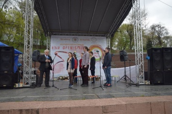В парке Шевченко на фестивале Kyiv Open Smile выступят звезды спорта и юмора