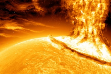 Супервспышка на Солнце уничтожит человеческую цивилизацию: ученые ошеломили мир кошмарной правдой