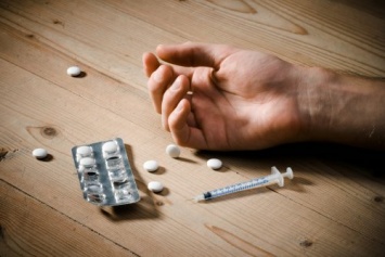 Смерть на улице: херсонский наркоман погиб от передозировки