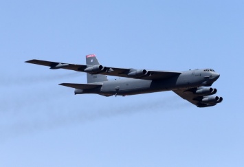 Российские самолеты перехватили бомбардировщики США над Черным и Балтийским морями