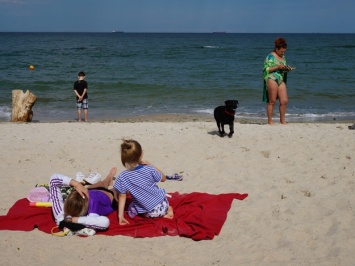Официально: одесситам рассказали на каких пляжах можно и нельзя купаться