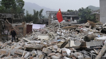 Землетрясение в Китае: 13 погибших, более 130 раненых
