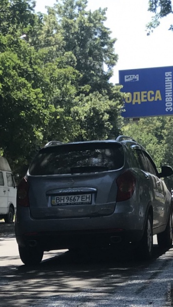 На Молдаванке водитель внедорожника сбила женщину и скрылась