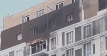 В Киеве масштабно горел только построенный элитный дом (ВИДЕО)