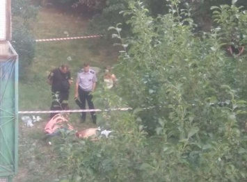 Трагедия в Харькове: парень пришел к девушке и погиб (фото)