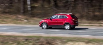 «Кто больше?»: Вместительность Hyundai Creta и LADA Vesta SW сравнил эксперт