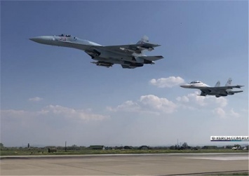 В Крыму прошли масштабные учения военной авиации