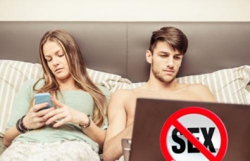 Выбросить из спальни! Как смартфоны портят сексуальную жизнь