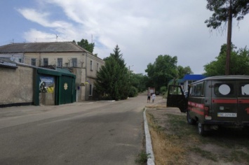 В Николаеве "заминировали" СИЗО, людей эвакуировали (фото)
