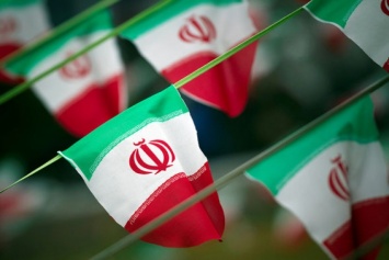 Иран будет отвечать на атаки США