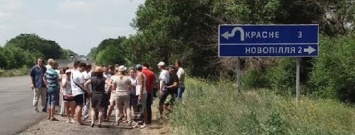 Жители Новополья под Кривым Рогом планируют убрать главу сельсовета и провести новый водопровод