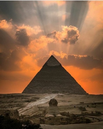Древний дневник раскрыл тайну строительства пирамиды Гизы