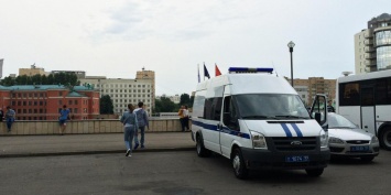 В центре Москвы прохожих угощают отравленной газировкой и грабят. 24 жертвы, многие были в коме