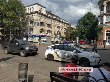 На Соборной в Николаеве водитель «Мицубиси» сбил обматерившего его подростка-велосипедиста