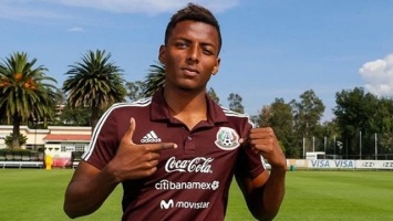 20-летний футболист Севильи устроил ДТП, в котором погибли молодожены