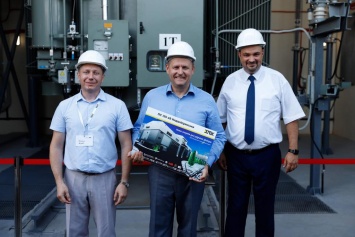 Борис Филатов принял участие в запуске подстанции «Надднепрянская», которую называют одним из самых современных энергообъектов в Украине