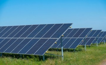 На Днепропетровщине построили еще одну солнечную электростанцию - Валентин Резниченко