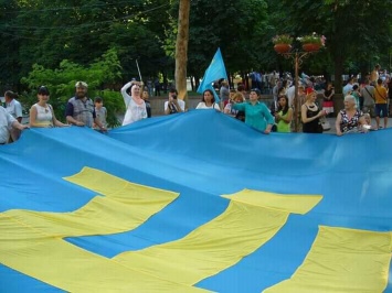 «Нам очень важна ваша поддержка»: николаевцев приглашают отпраздновать сегодня День Крымскотатарского флага