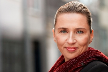 Правительство Дании возглавила самая молодая в истории страны женщина