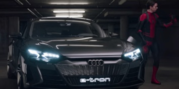 Audi выпустила промо-ролик нового e-tron GT с Человеком-пауком