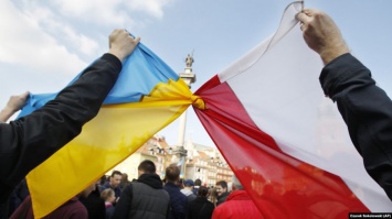 На сайте Президента зарегистрировали петицию об открытии консульства Украины в Познани