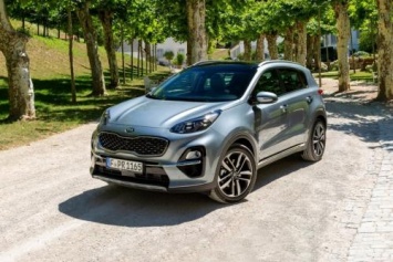 Кроссовер KIA Sportage доступен в России в новой комплектации Luxe+