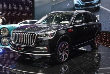 Премиальный китайский SUV «выходит в массы»: FAW объявила о скором старте продаж Hongqi HS7