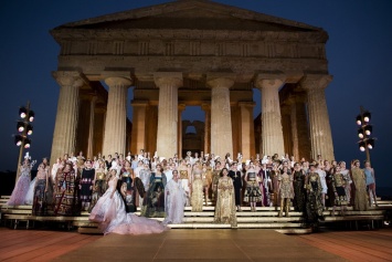 Древняя мифология: как прошел кутюрный Dolce & Gabbana на Сицилии