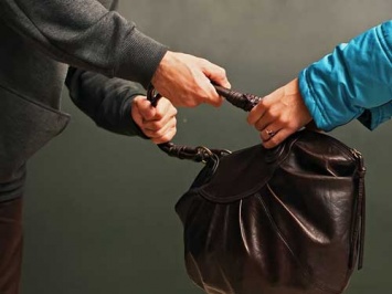 За ограбление пенсионерки житель Херсонщины получил 5,5 лет тюрьмы