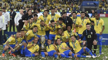 Бразилия обыграла Перу и впервые за 12 лет выиграла Копа Америка