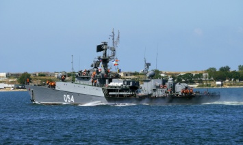 В Азовское море зашел российский противолодочный корабль "Ейск"