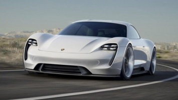 Porsche показала электромобиль Taycan (ВИДЕО)