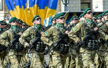 У Порошенко хотят провести свой военный парад во главе с Забродским