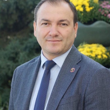 Секретарь местного горсовета вошел в 73 процента голосовавших за Зеленского