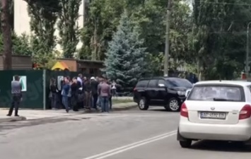 СМИ: Кортеж Кличко нарушил ППД