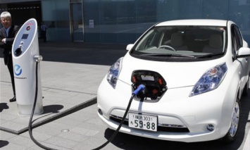 Парламент принял закон, которым поручает ввести зеленые номера для электромобилей