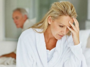 К перелому шейки бедра у женщин в постменопаузе могут приводить стрессы