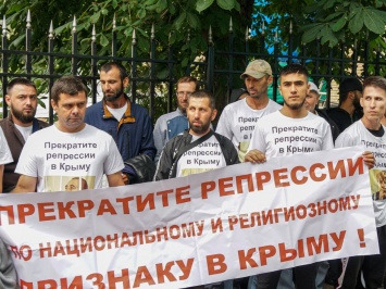 В Москве из полиции отпустили всех задержанных крымских татар - адвокат