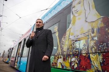 Киев закупает трамваи как иностранного производства, так и украинского - Кличко