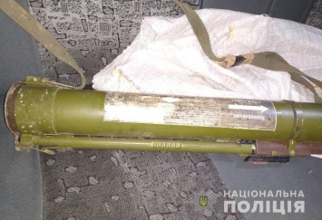 В Киеве обстреляли из гранатомета здание канала "112 Украина"
