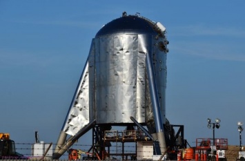 SpaceX проведет испытания тестовой ракеты Starhopper в режиме висения