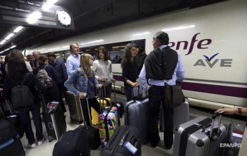 В Испании отменили сотни рейсов из-за забастовки